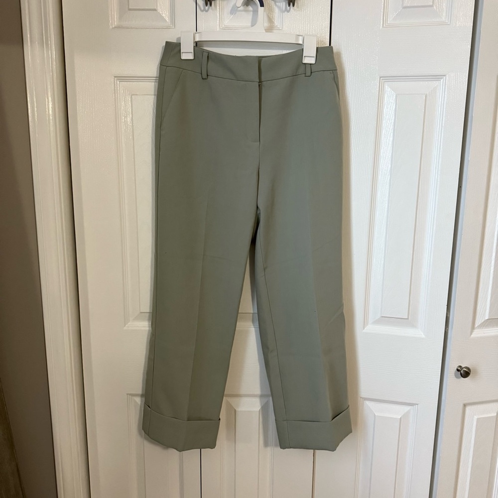 Jones New York light green Trouser